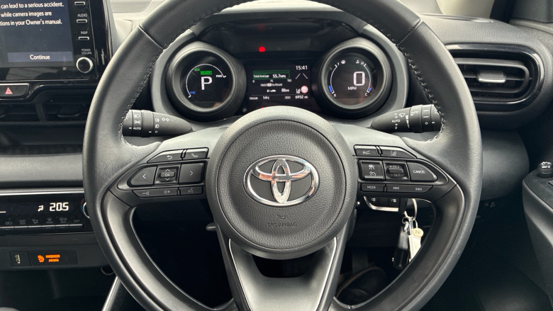 Toyota Yaris 1.5 Hybrid Design 5dr CVT Hybrid Hatchback